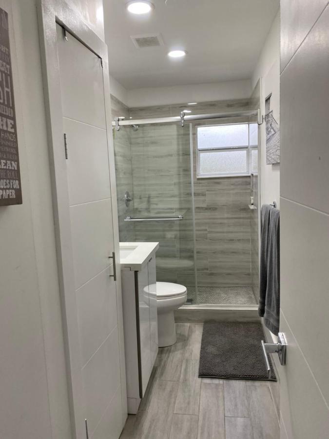 Modern Home, Excellent Location Маями Екстериор снимка