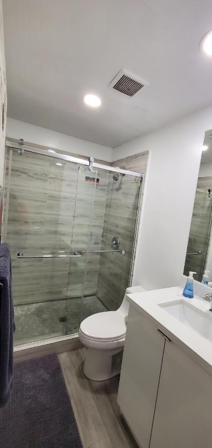Modern Home, Excellent Location Маями Екстериор снимка